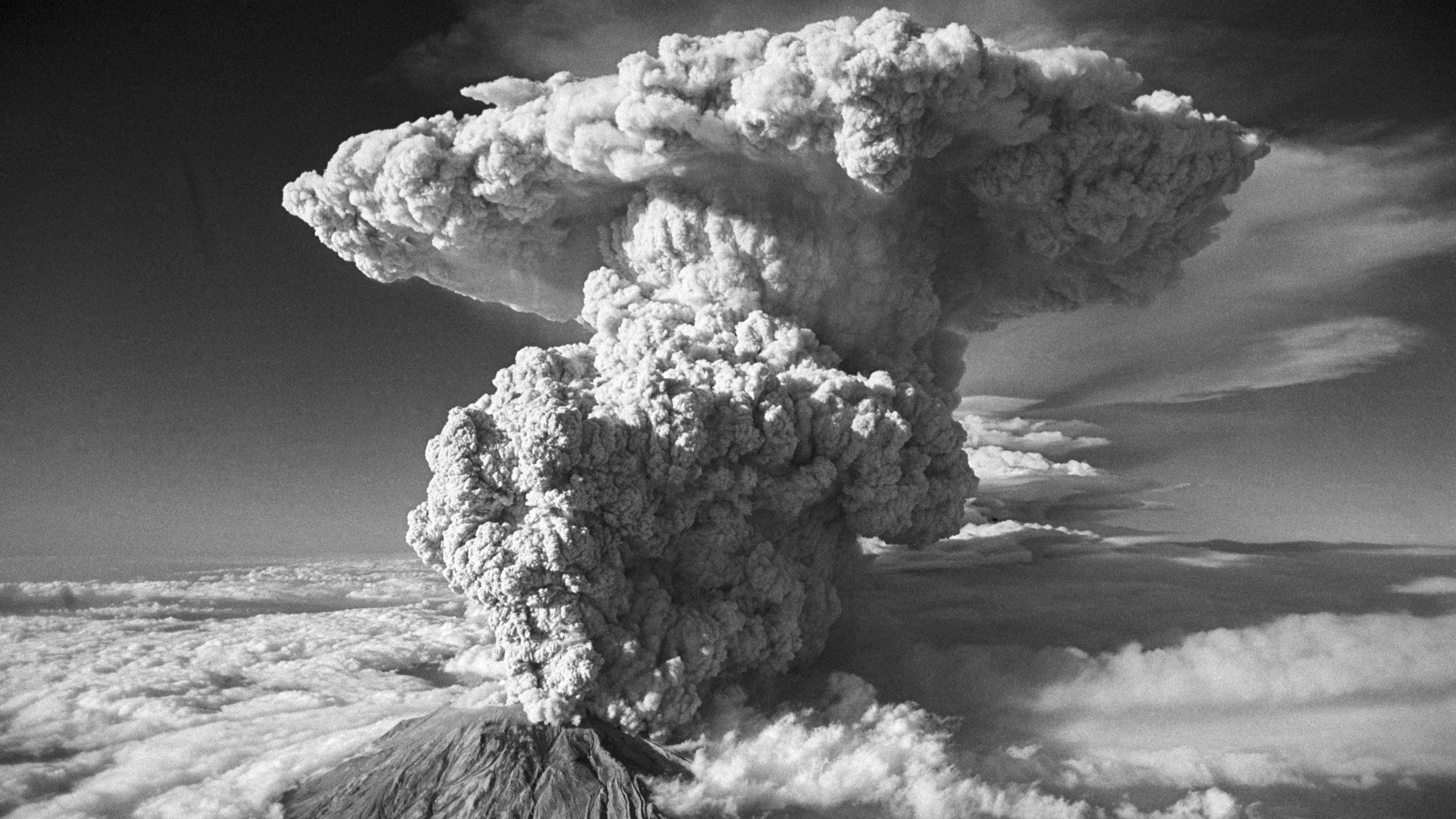 Mount St. Helens eruption 1980